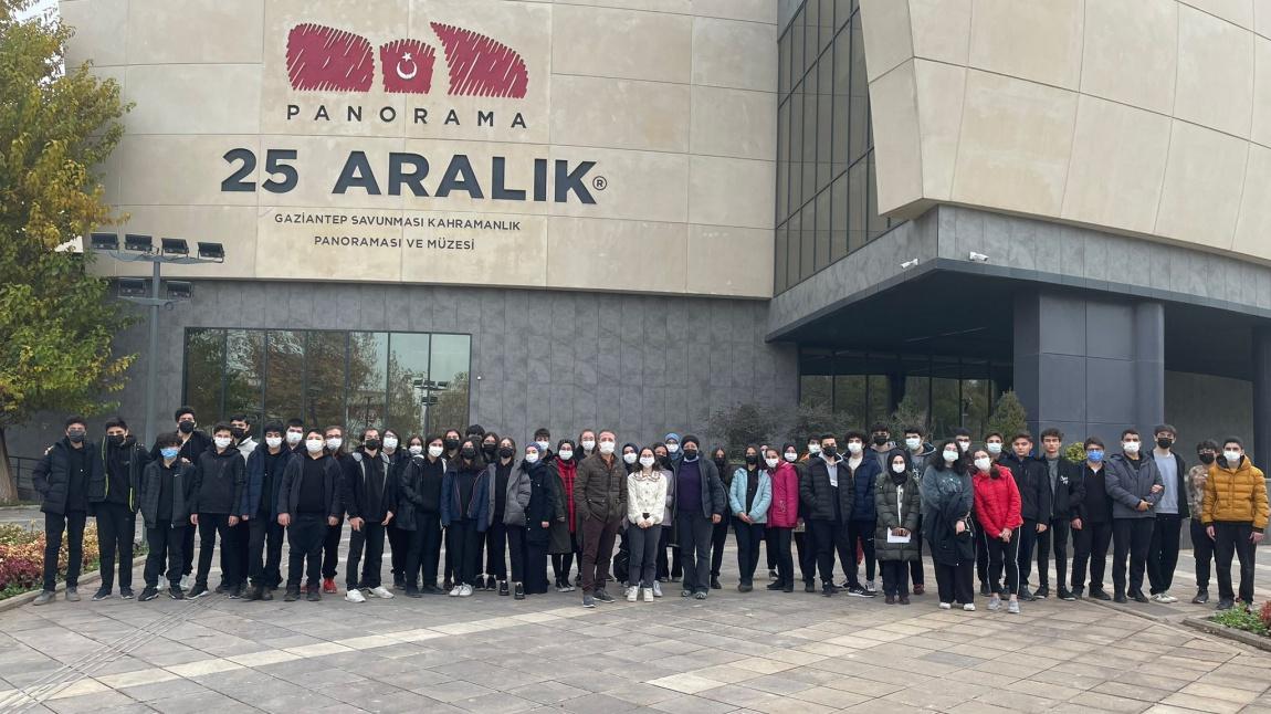 25 Aralık Gaziantep'in Kurtuluşu Etkinlikleri Kapsamında Öğrencilerimiz 25 Aralık Panorama Müzesini Ziyaret Ettiler